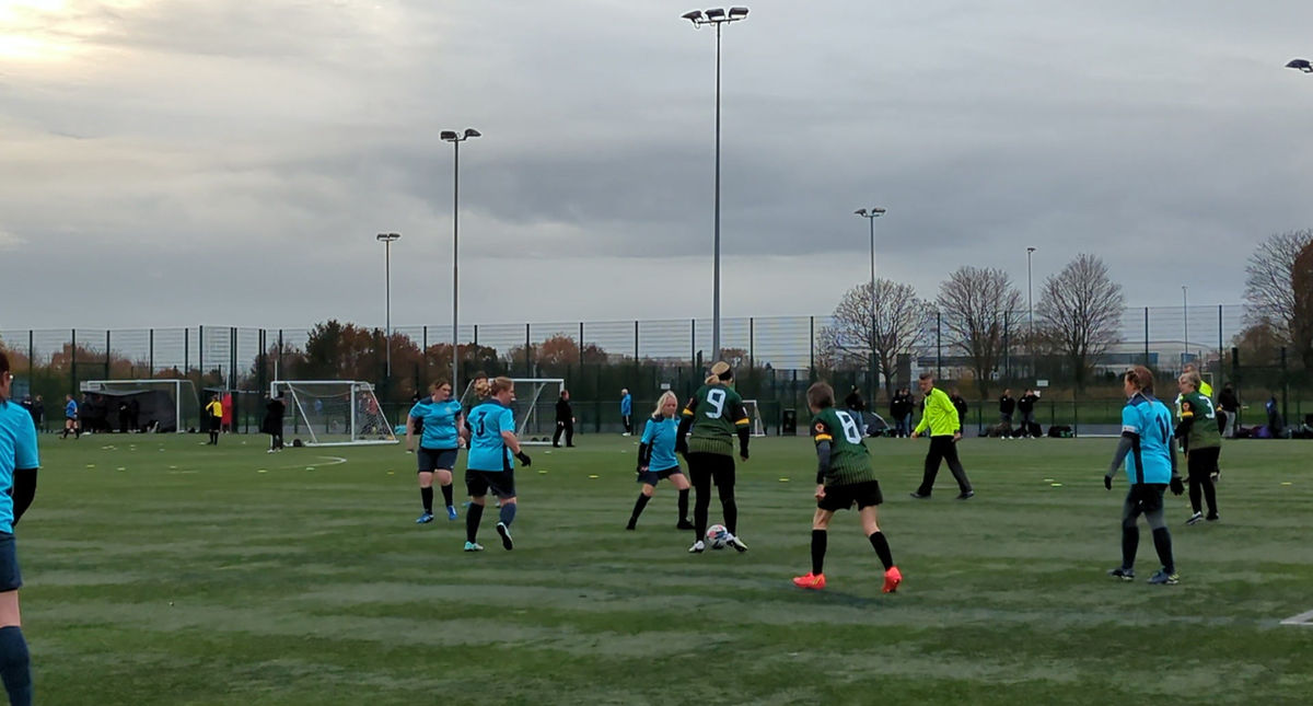 Long Eaton LWF v Arden Pink 17-11-24 (2)